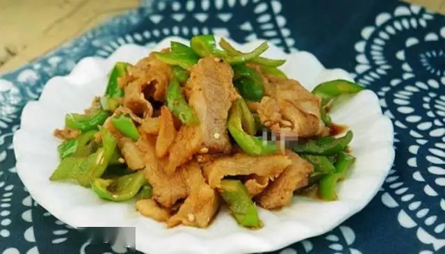 19款家常下饭菜，道道不重样！简单易做，比外卖还香，家人连夸“比饭店还好吃” ... ...